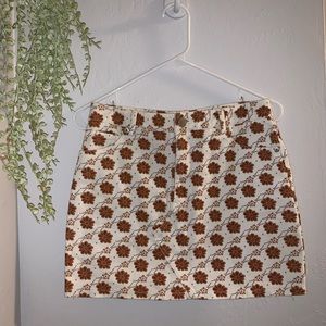 Pattern denim skirt